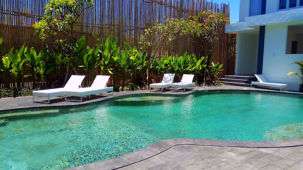 The Bali Bubble