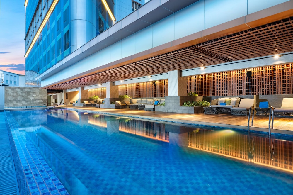 Doubletree By Hilton Surabaya