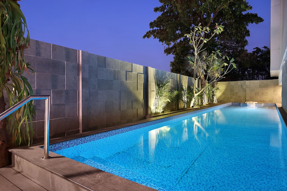 Swiss-Belinn Simatupang afbeelding