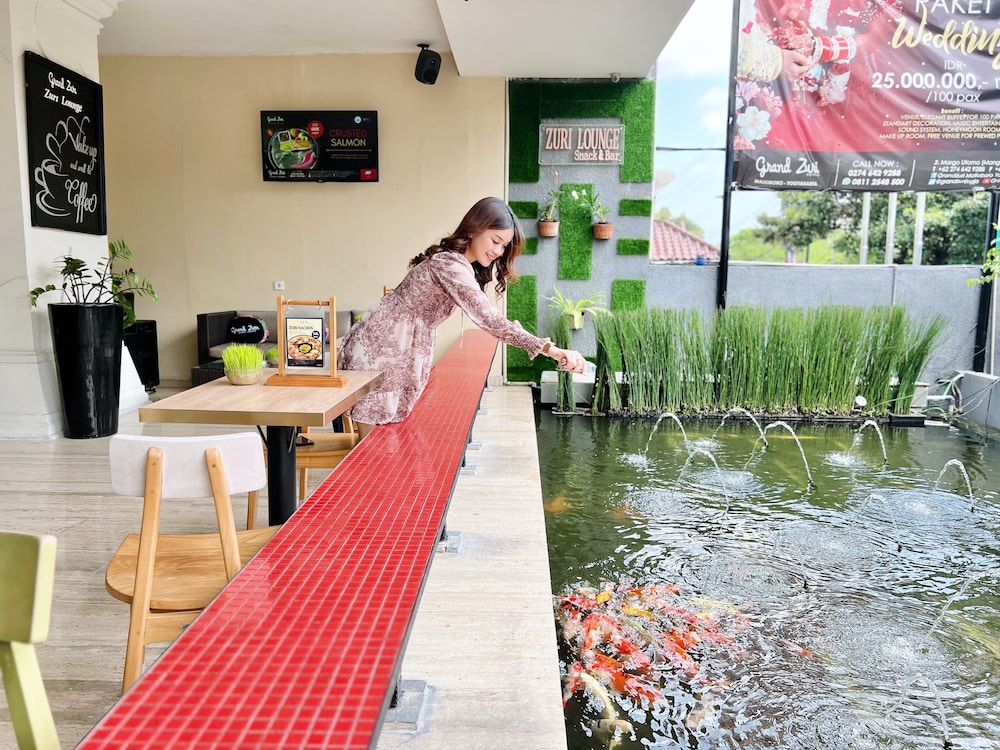 Grand Zuri Malioboro Yogyakarta.