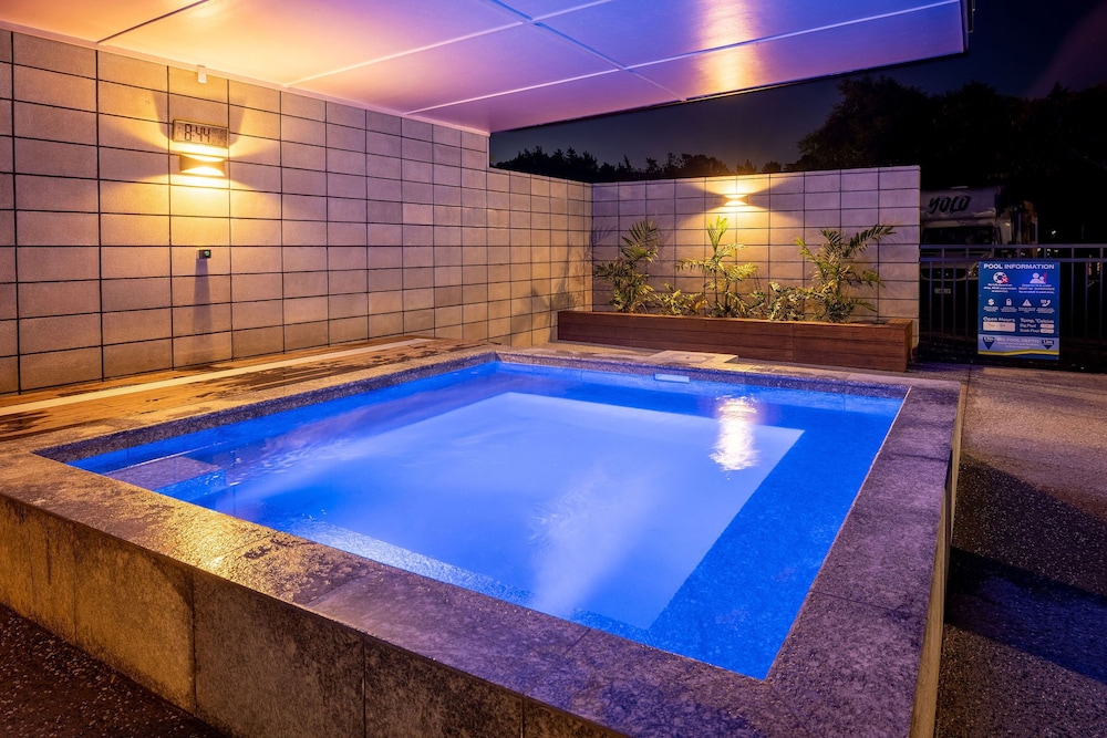 Hot Water Beach TOP 10 Holiday Park