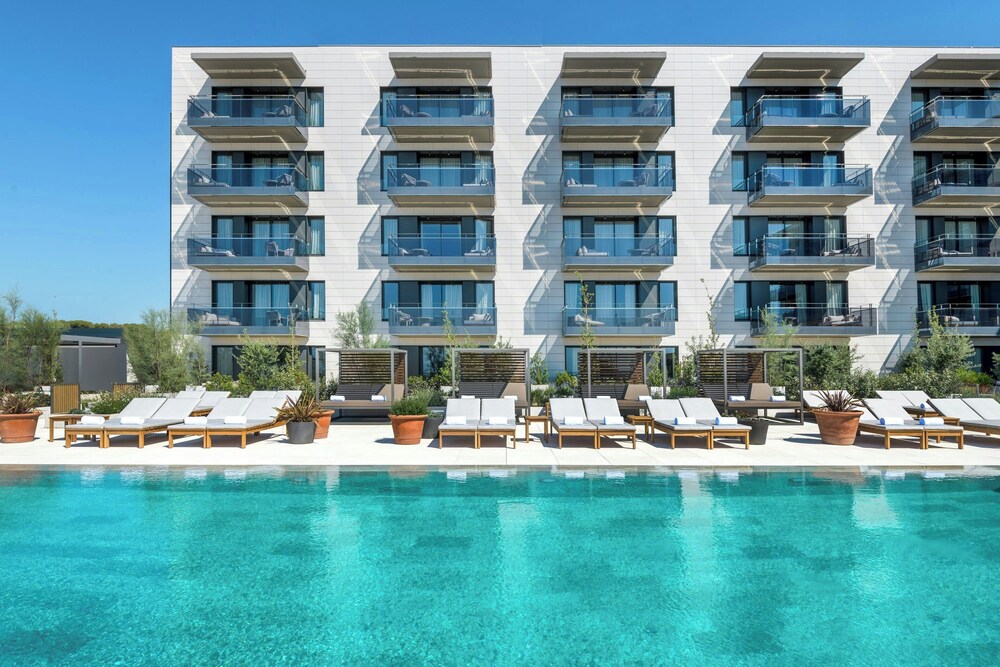 Sabàtic, Sitges, Autograph Collection.