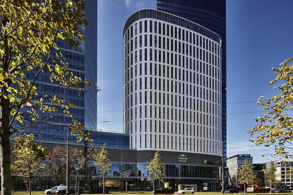 Holiday Inn Express Warsaw - The HUB by IHG