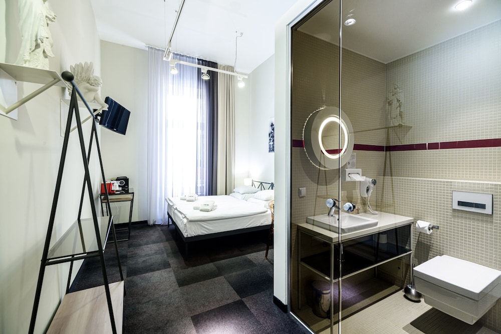 Home ApartHotel afbeelding