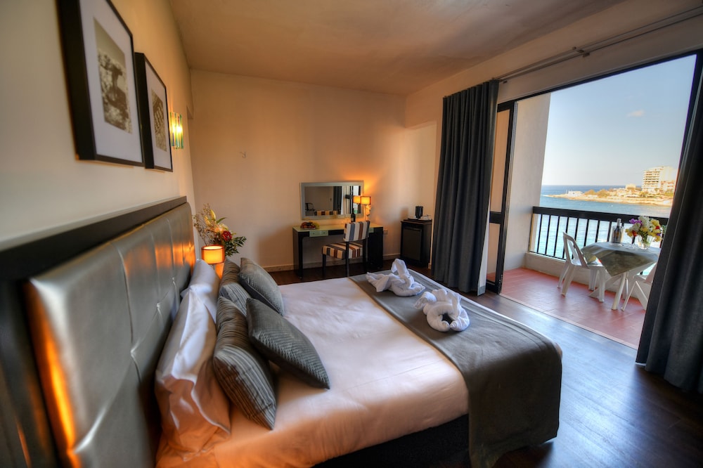 St Julian's Bay Hotel afbeelding