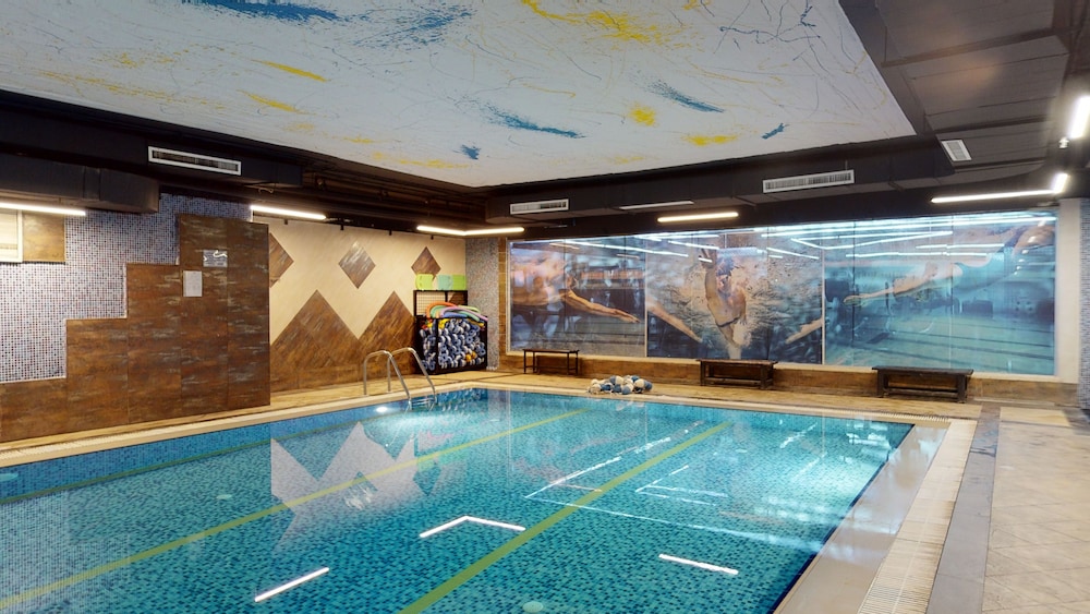 Ayass Hotel