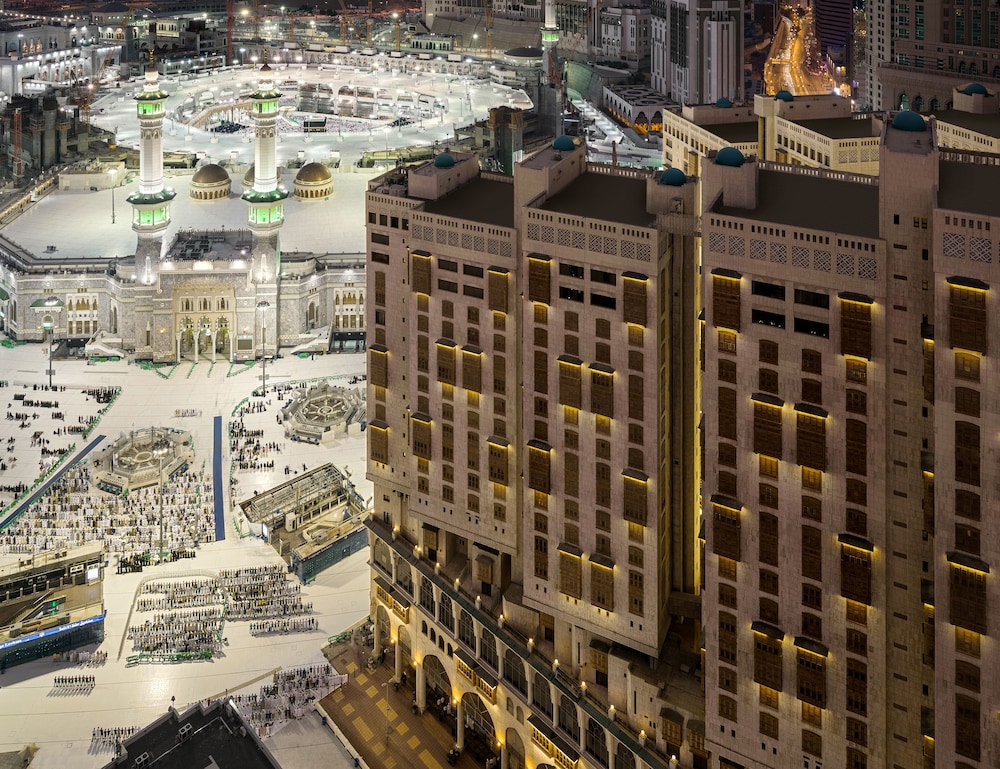 Makkah Hotel.
