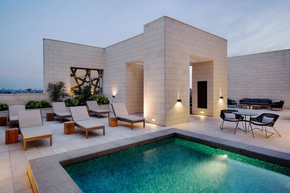 Hyatt House Jeddah Sari Street.