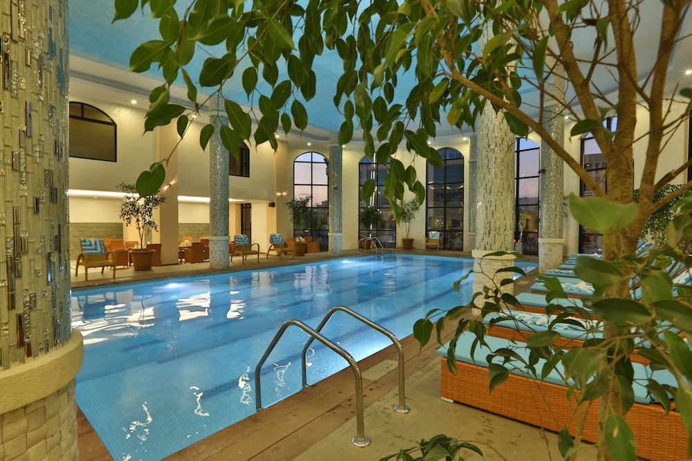 Getfam Hotel