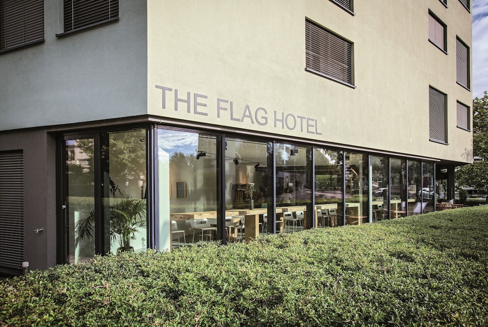 THE FLAG Zürich – Zwitserland