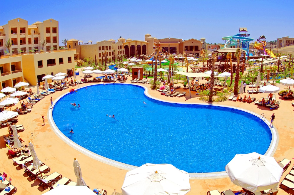 Coral Sea Aqua Club
