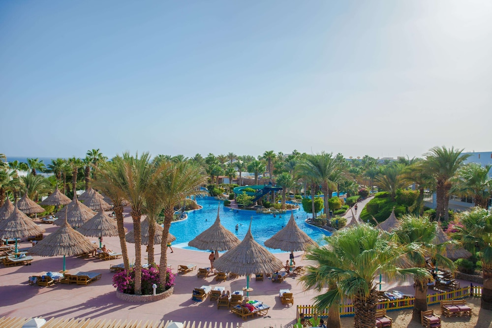 Pickalbatros Golf Beach Resort - All Inclusive