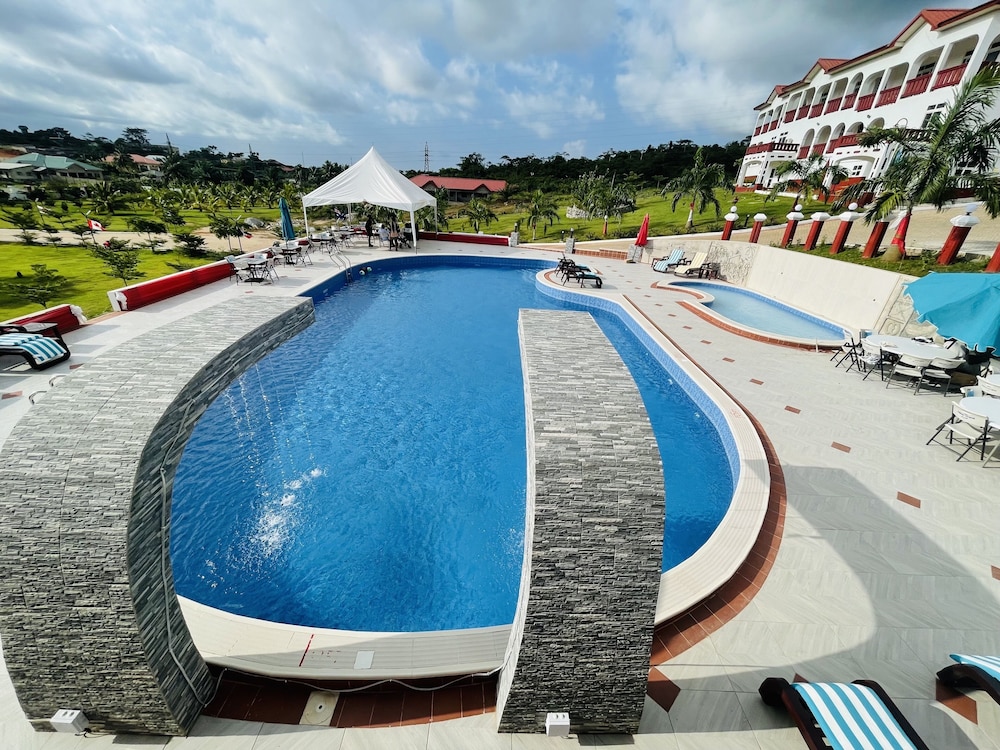 Royal Elmount Hotel