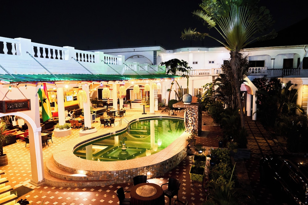 Grand Casamora