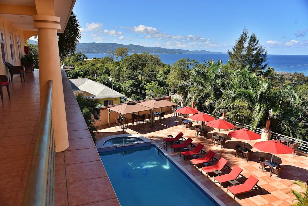 Hotel Grand A View – Hotel Grand A View in Jamaica