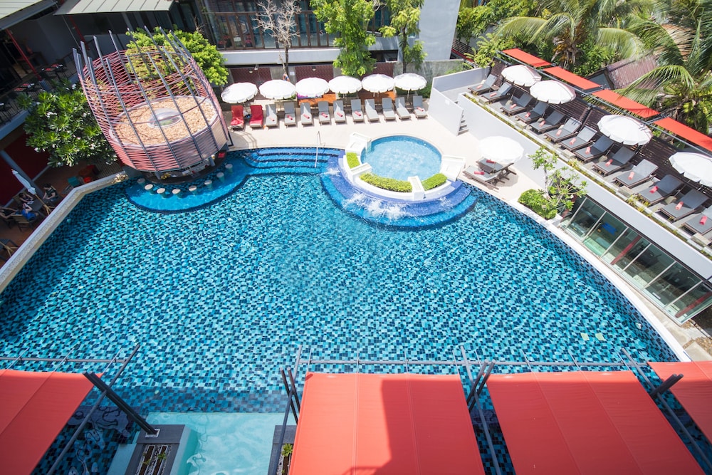 Red Ginger Chic Resort – Thailand